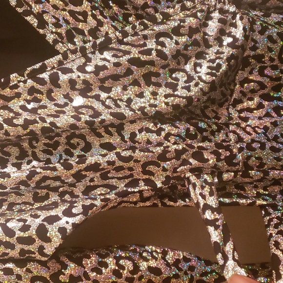 M-Matty Metallic Rainbow Leapord print Dress😍 - Picture 5 of 5